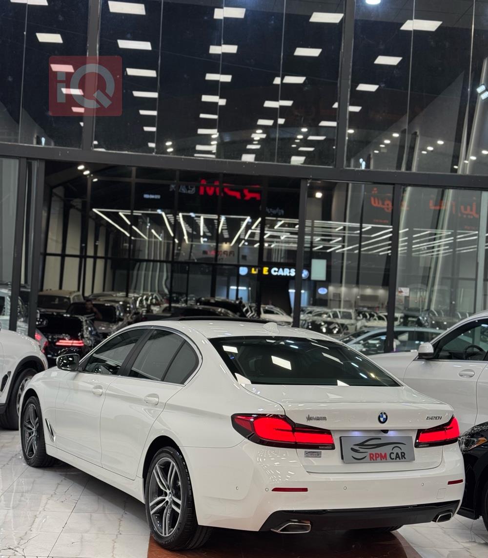 BMW 5-Series